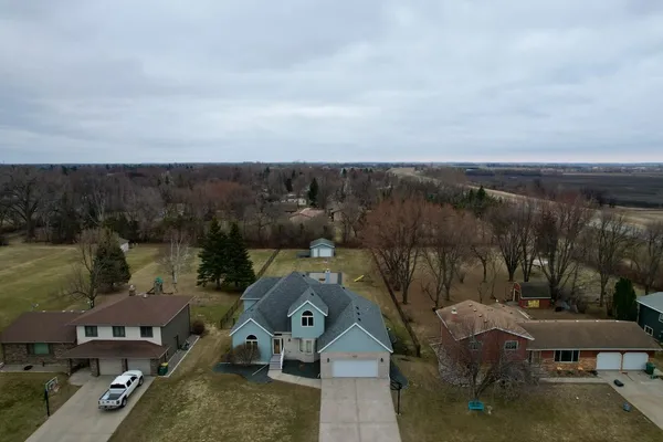 $484,000 | 1543 14th Avenue North, Wahpeton, ND 58075