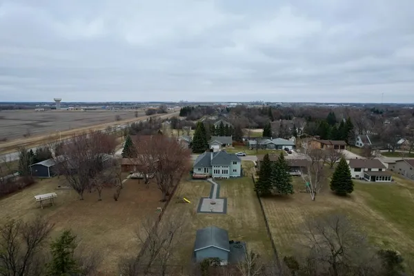 $484,000 | 1543 14th Avenue North, Wahpeton, ND 58075