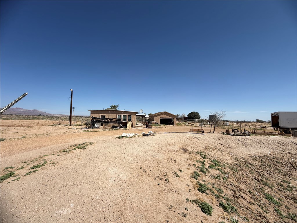33803 Suffoch Road Newberry Springs, CA 92365 - Photo 8 of 38 Gallery Image 8