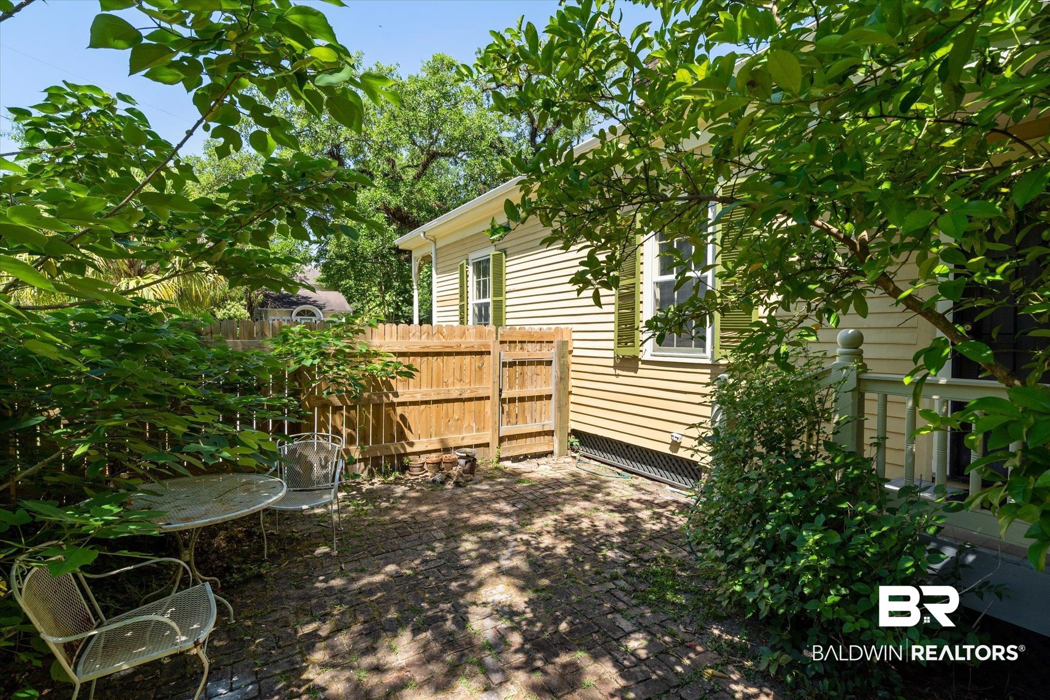 161 South Dearborn Street Mobile, AL 36602 - Photo 16 of 29