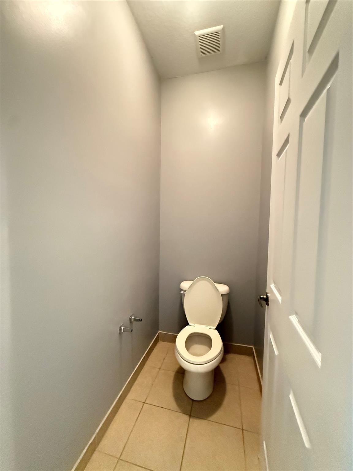 2851 Prospect Road, Unit 207 Tamarac, FL 33309 - Photo 14 of 16 Photo 14