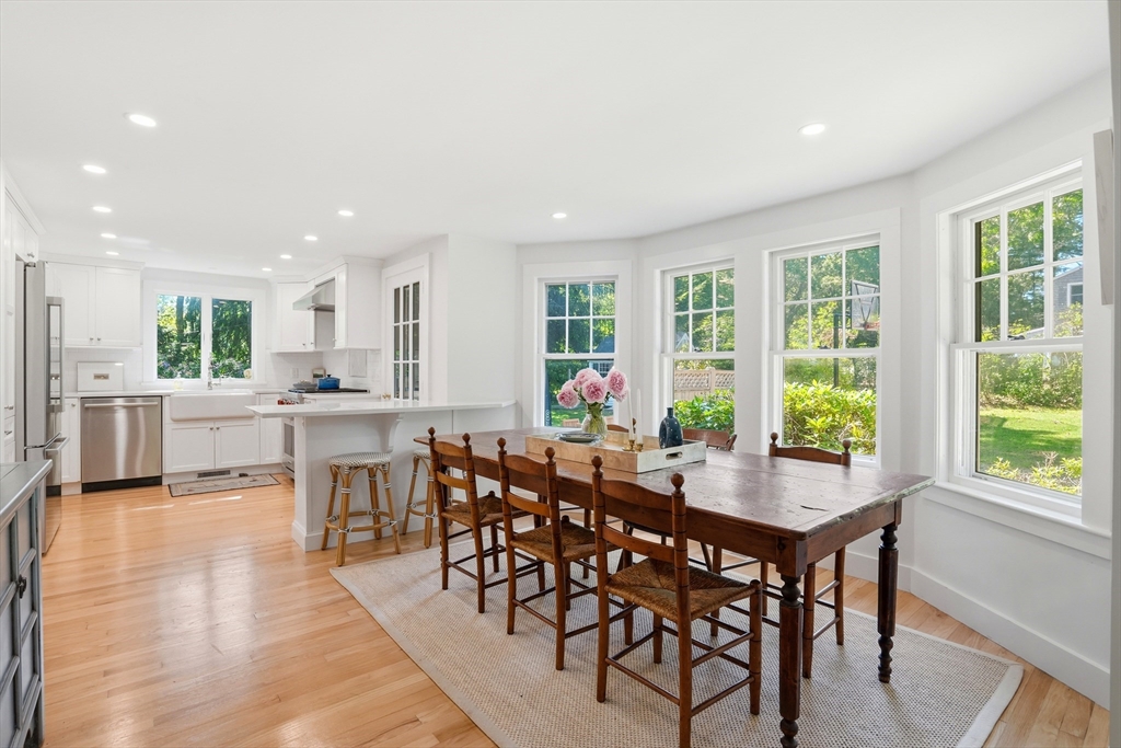 32 Wadsworth Road Duxbury, MA 02332 - Photo 12 of 38