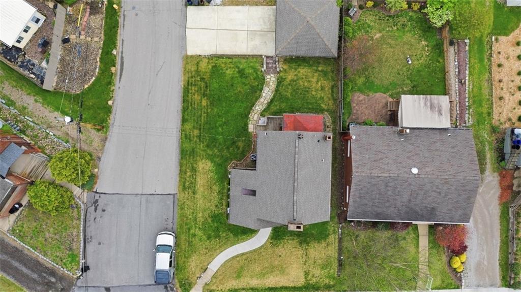 405 Shadyhill Road Pittsburgh, PA 15205 - Photo 31 of 34 an aerial view of a house