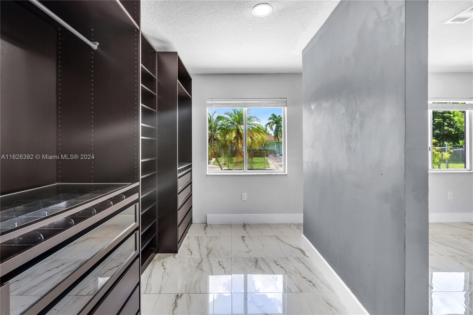 Goulds Miami, FL 33170 - Photo 24 of 36 a view of entryway