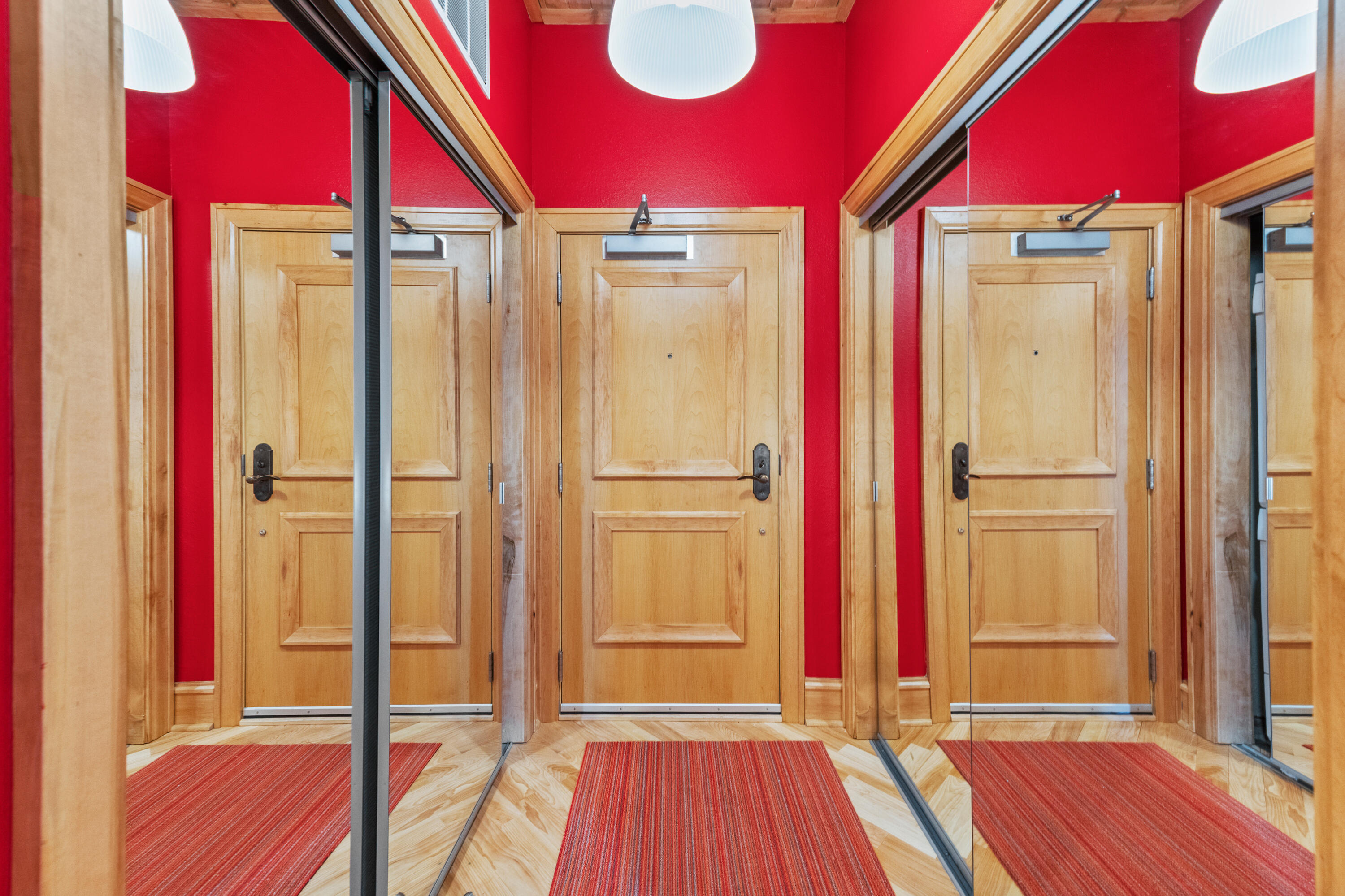 130 South Water Street, Unit 212 Milwaukee, WI 53204 - Photo 3 of 38 Entrance