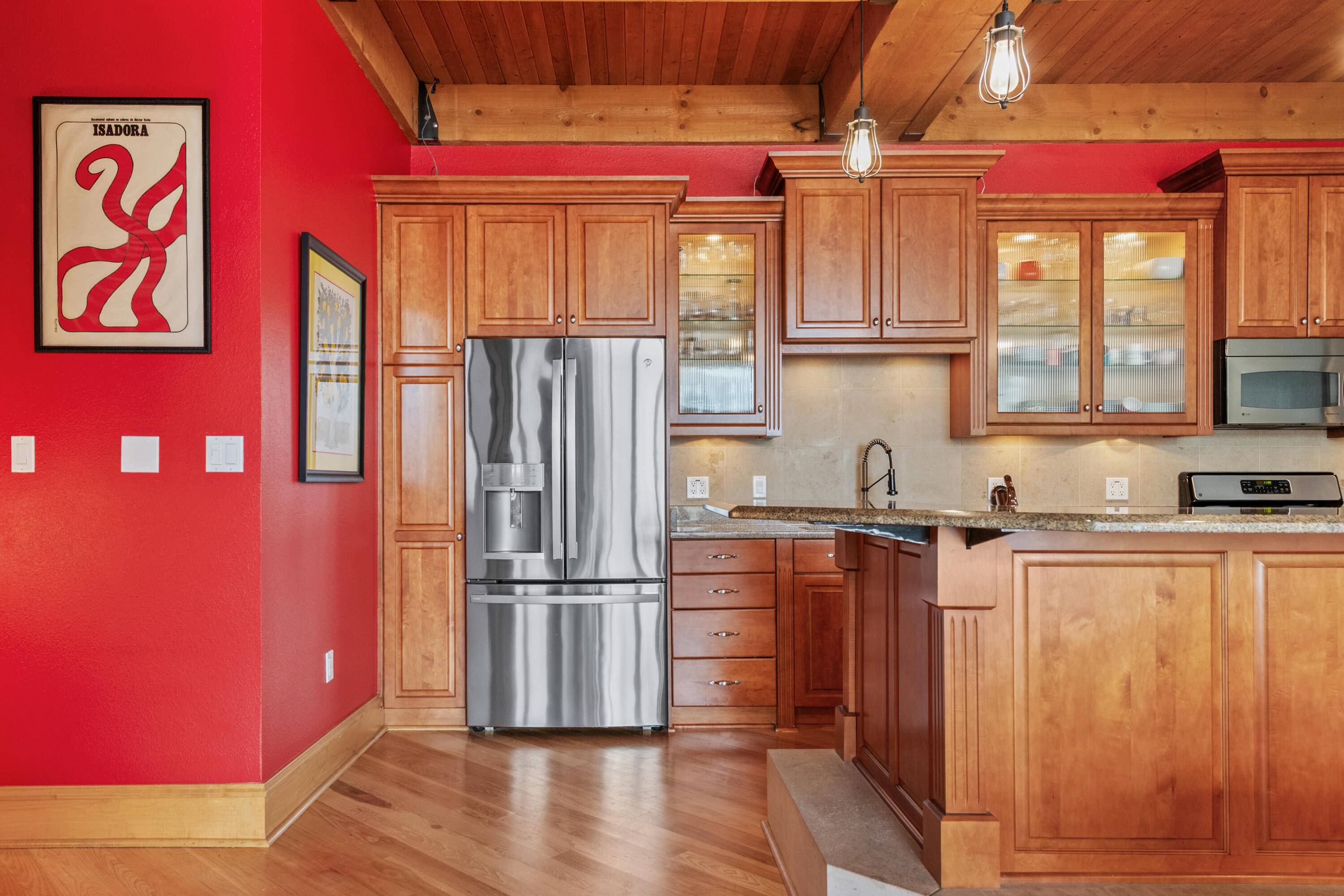 130 South Water Street, Unit 212 Milwaukee, WI 53204 - Photo 6 of 38 Kitchen