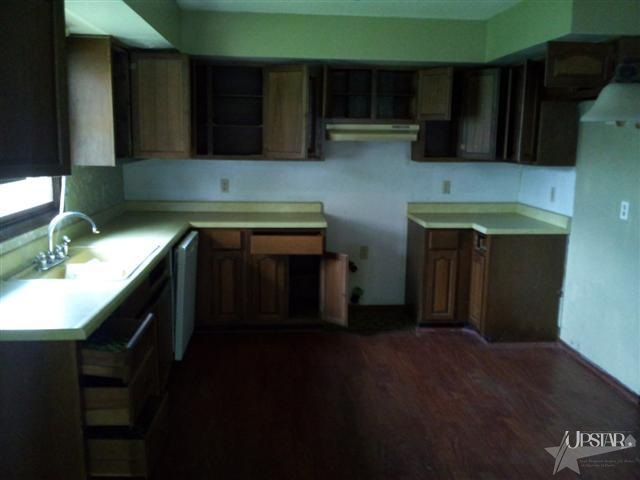 9108 Ridgetree Drive Fort Wayne, IN 46819 - Photo 3 of 6