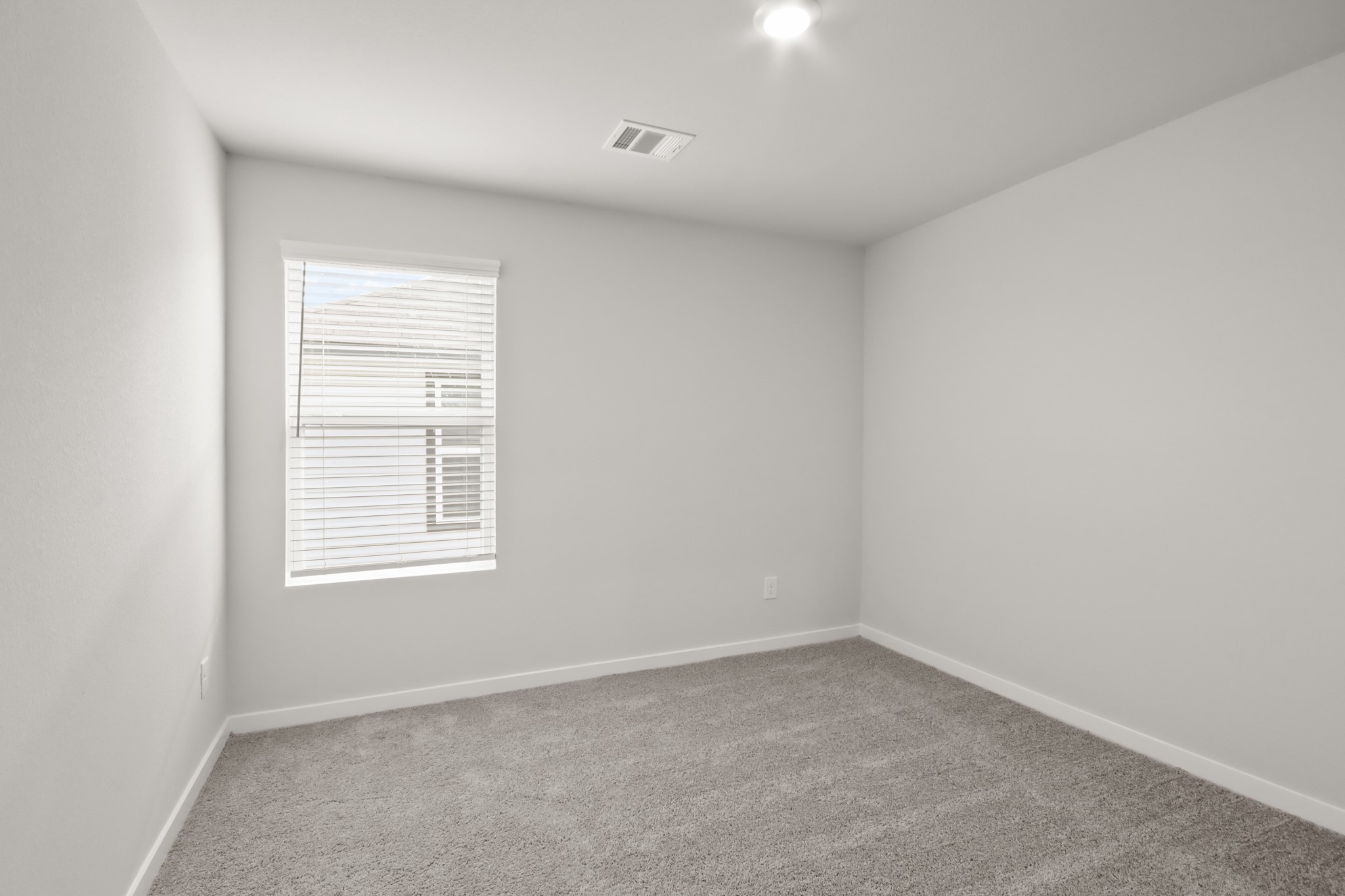 492 Shoreview Drive Conroe, TX 77303 - Photo 15 of 20