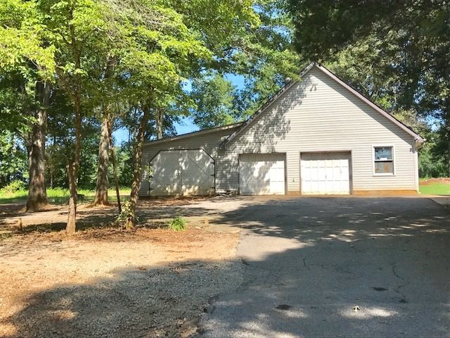 840 Ridge Road Easley, SC 29642 - Photo 9 of 10