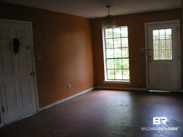 113 Chatam Loop Daphne, AL 36526 - Photo 3 of 4 Dining Room