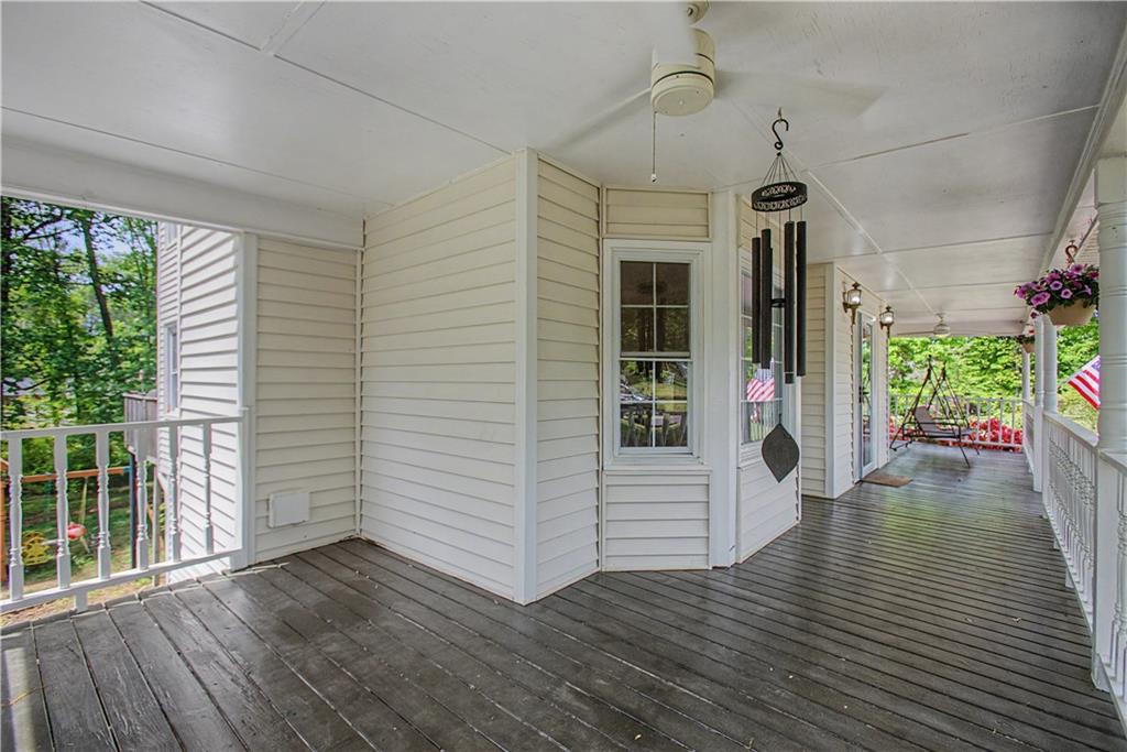 730 Winnbrook Drive Dacula, GA 30019 - Photo 3 of 24