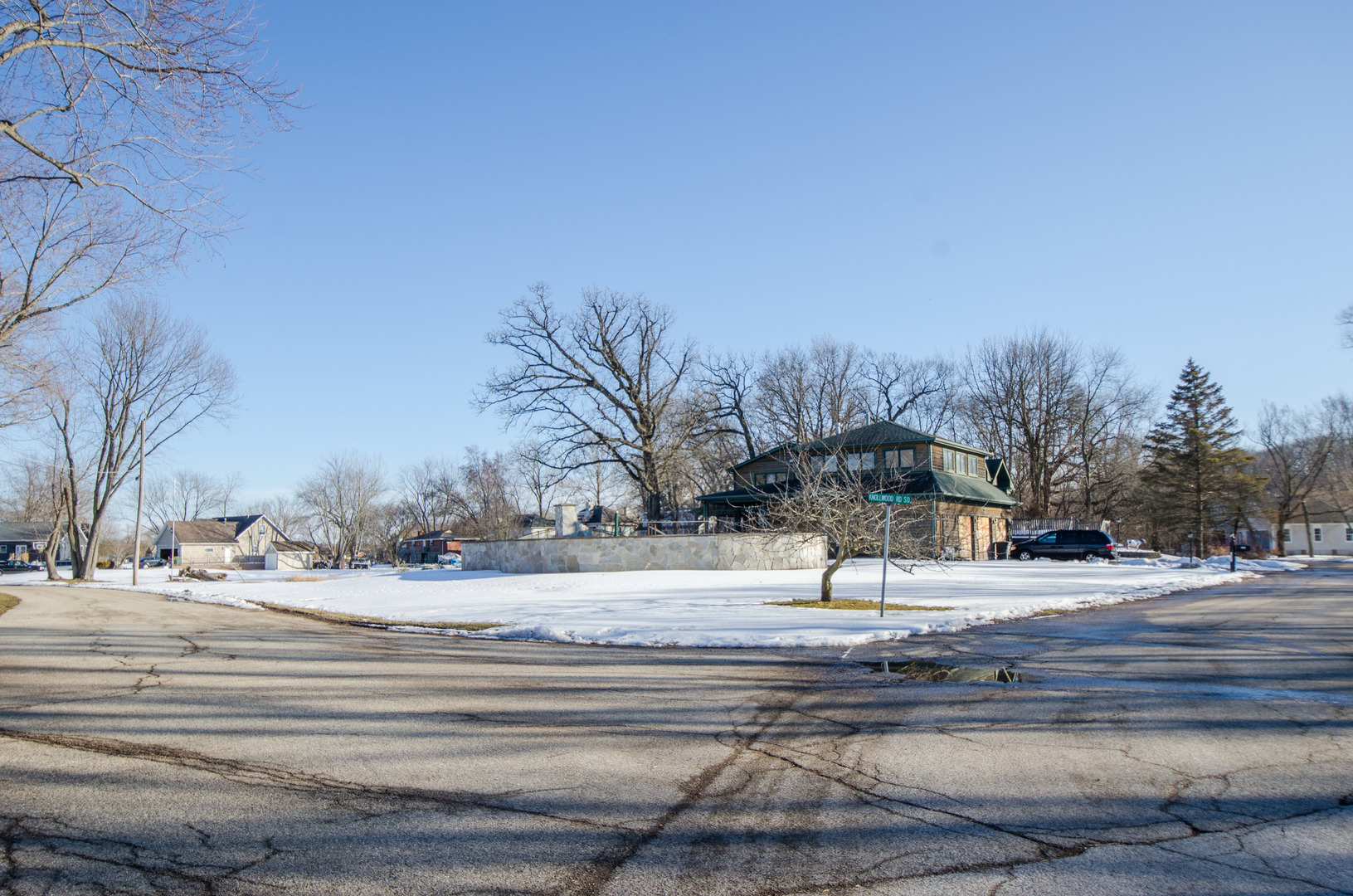 295 Spring Road Ingleside, IL 60041 - Photo 5 of 37