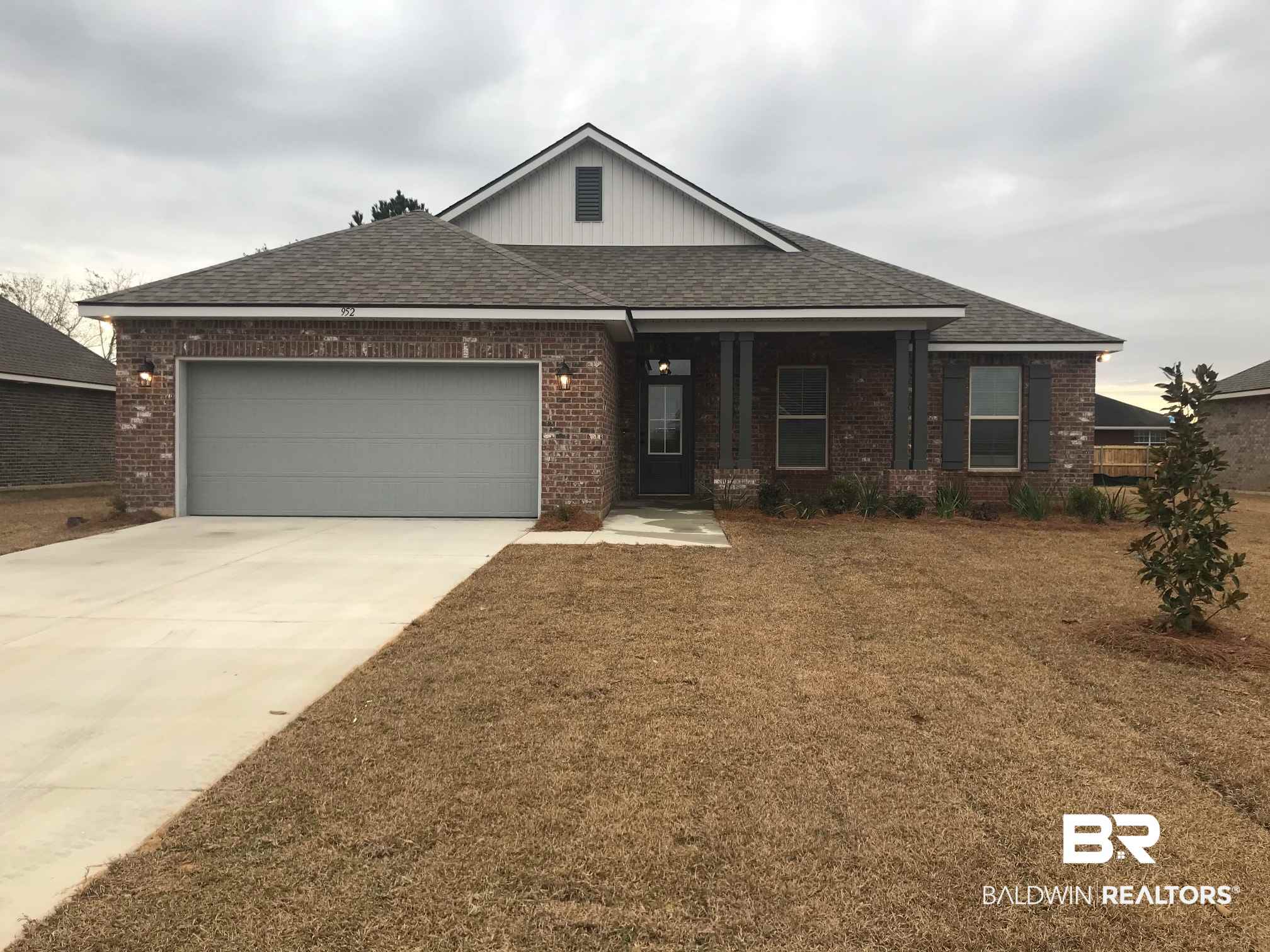 952 Dalton Circle Foley, AL 36535 - Photo 1 of 3