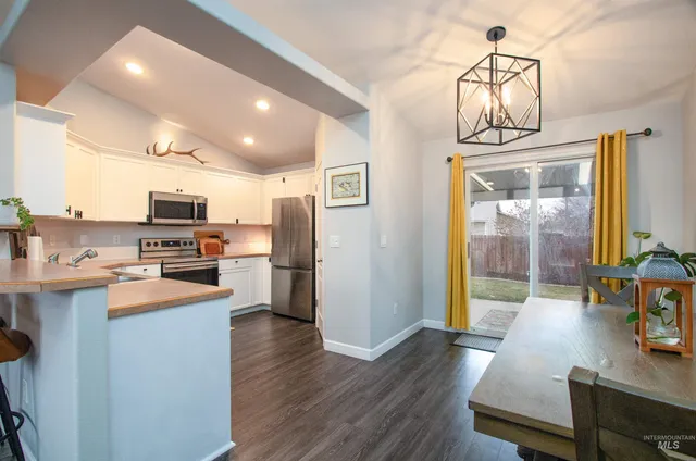 $369,900 | 7145 East Hampton Lane, Nampa, ID 83687