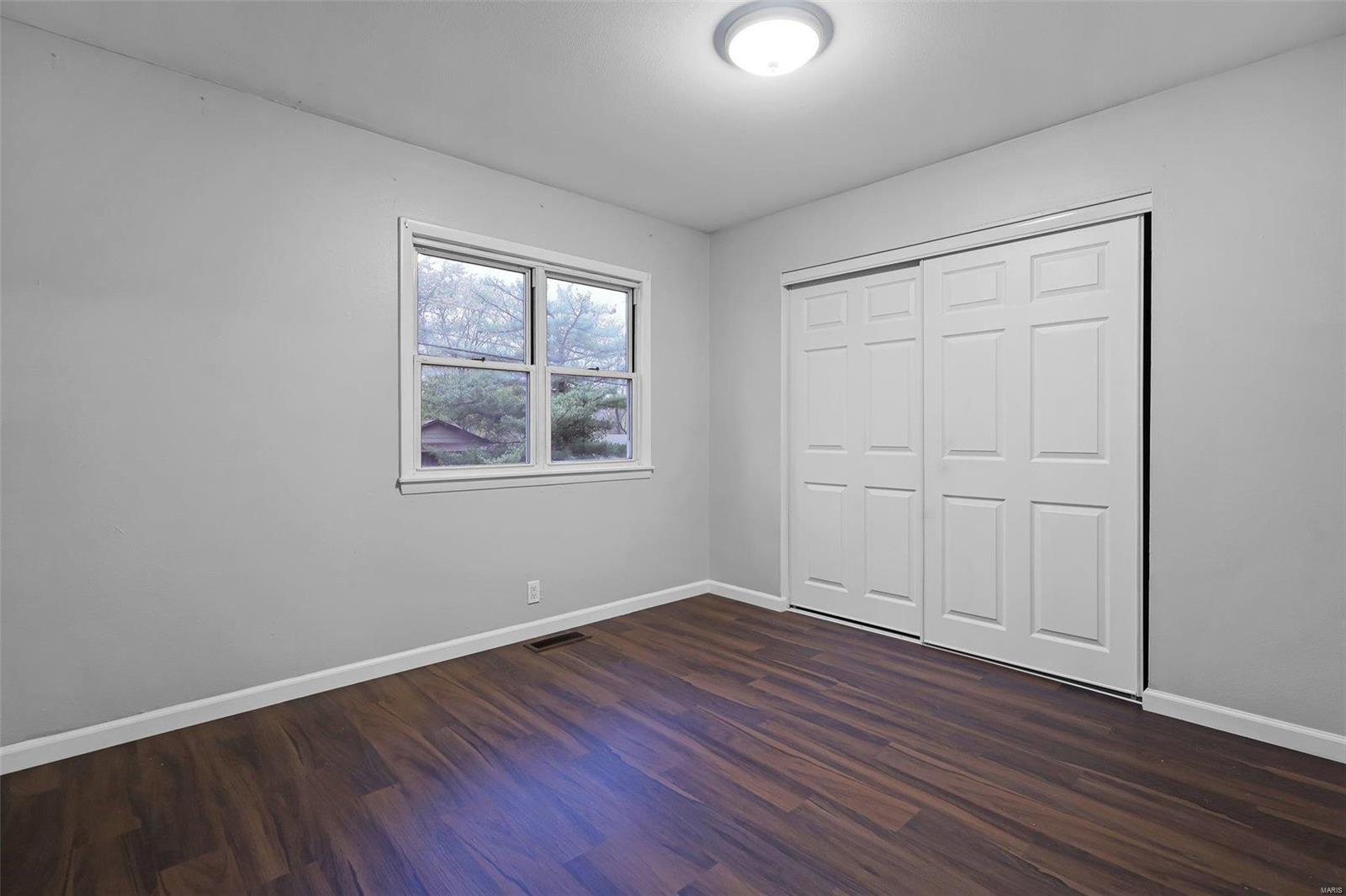 2480 Derhake Road Florissant, MO 63033 - Photo 23 of 27