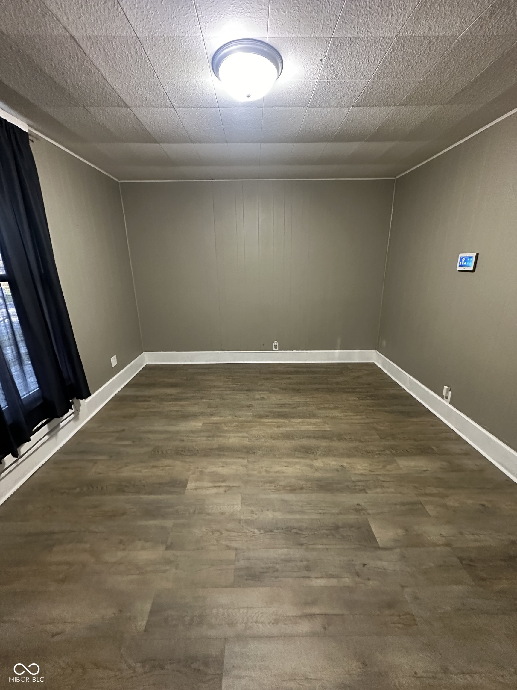 739 Maple Street Columbus, IN 47201 - Photo 6 of 24