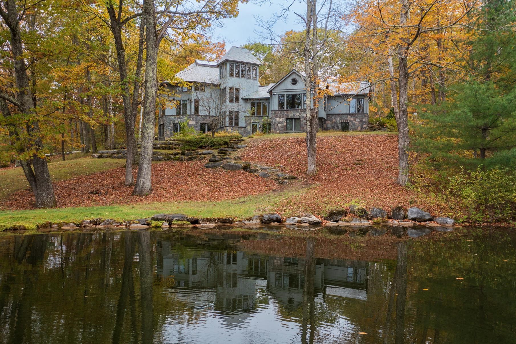 2334 Morse Hill Road Dorset, VT 05251 - Photo 2 of 46