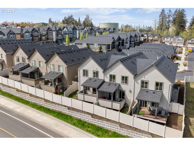 4307 Northwest Sage Loop Camas, WA 98607 - Photo 37 of 40 a view of a town with many windows