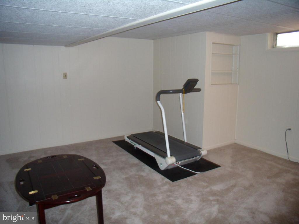 634 Millcross Road Lancaster, PA 17601 - Photo 17 of 26
