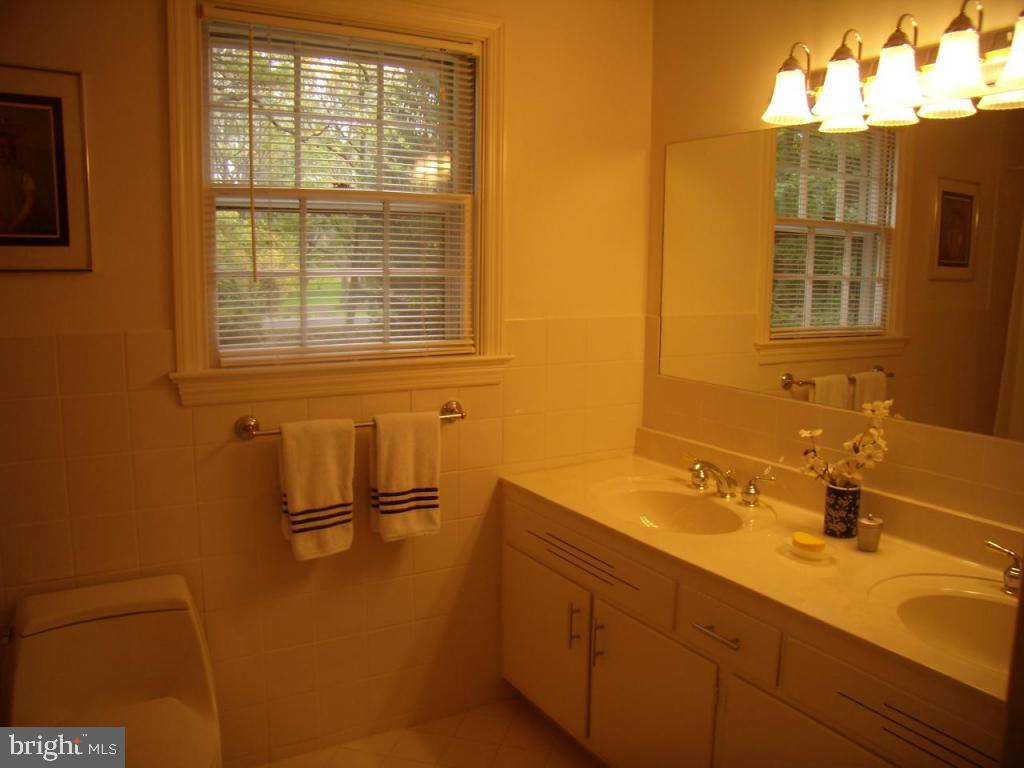 634 Millcross Road Lancaster, PA 17601 - Photo 20 of 26