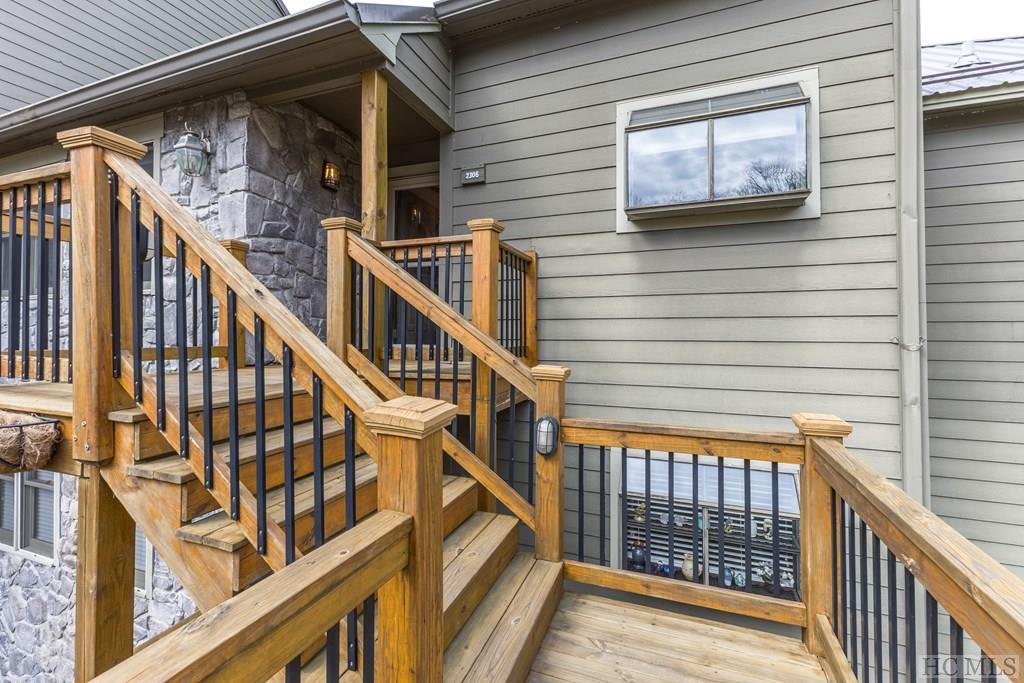 142 Eagle Ridge Road, Unit 2306 Sapphire, NC 28774 - Photo 28 of 42 Gallery Image 28