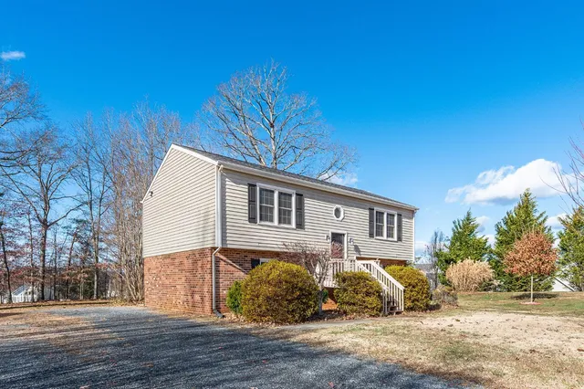 $2,145 | 117 Settlement Drive, Lynchburg, VA 24502