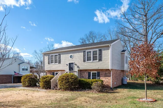 $2,145 | 117 Settlement Drive, Lynchburg, VA 24502