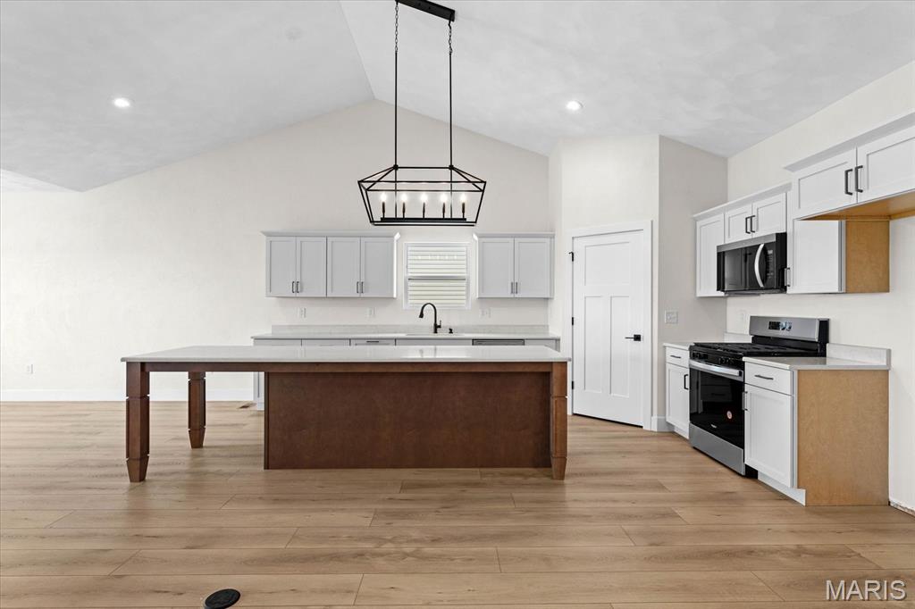 744 Conner Circle Fairview Heights, IL 62208 - Photo 17 of 35