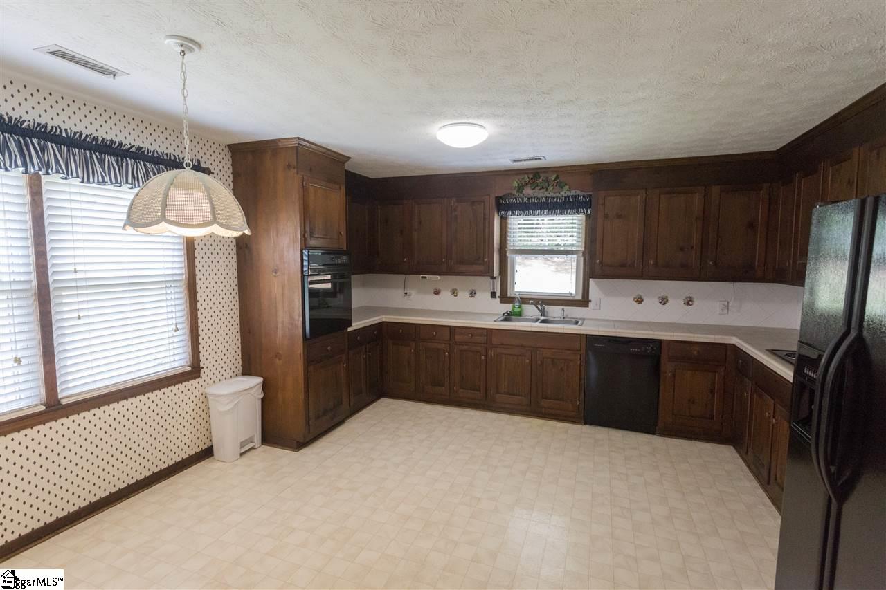 513 Ranch Circle Piedmont, SC 29673 - Photo 2 of 25 Gallery Image 2