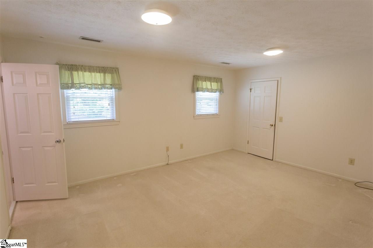 513 Ranch Circle Piedmont, SC 29673 - Photo 12 of 25 Gallery Image 12