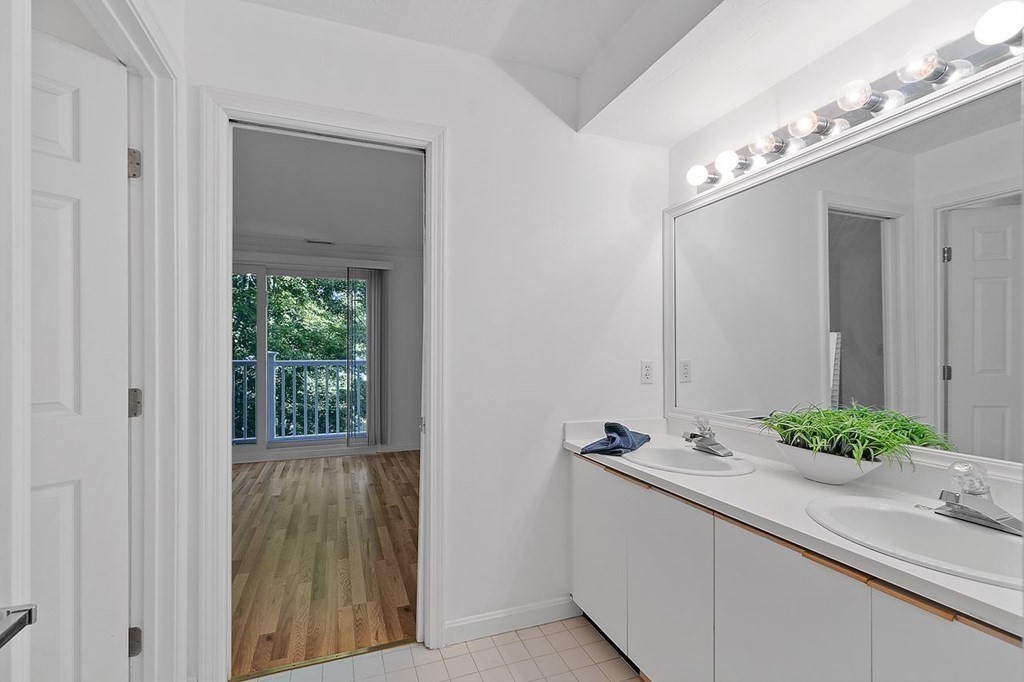 49 Pointe Rok Drive, Unit 49 Worcester, MA 01604 - Photo 22 of 42 Gallery Image 22