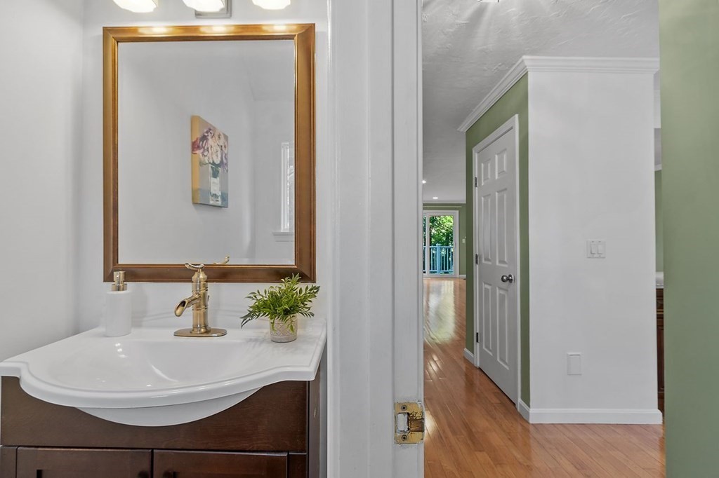 49 Pointe Rok Drive, Unit 49 Worcester, MA 01604 - Photo 7 of 42 Gallery Image 7