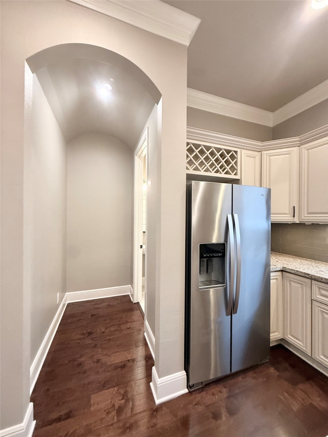 2116 Couch Street Houston, TX 77008 - Photo 12 of 43 a kitchen with stainless steel appliances granite countertop a refrigerator and a sink
