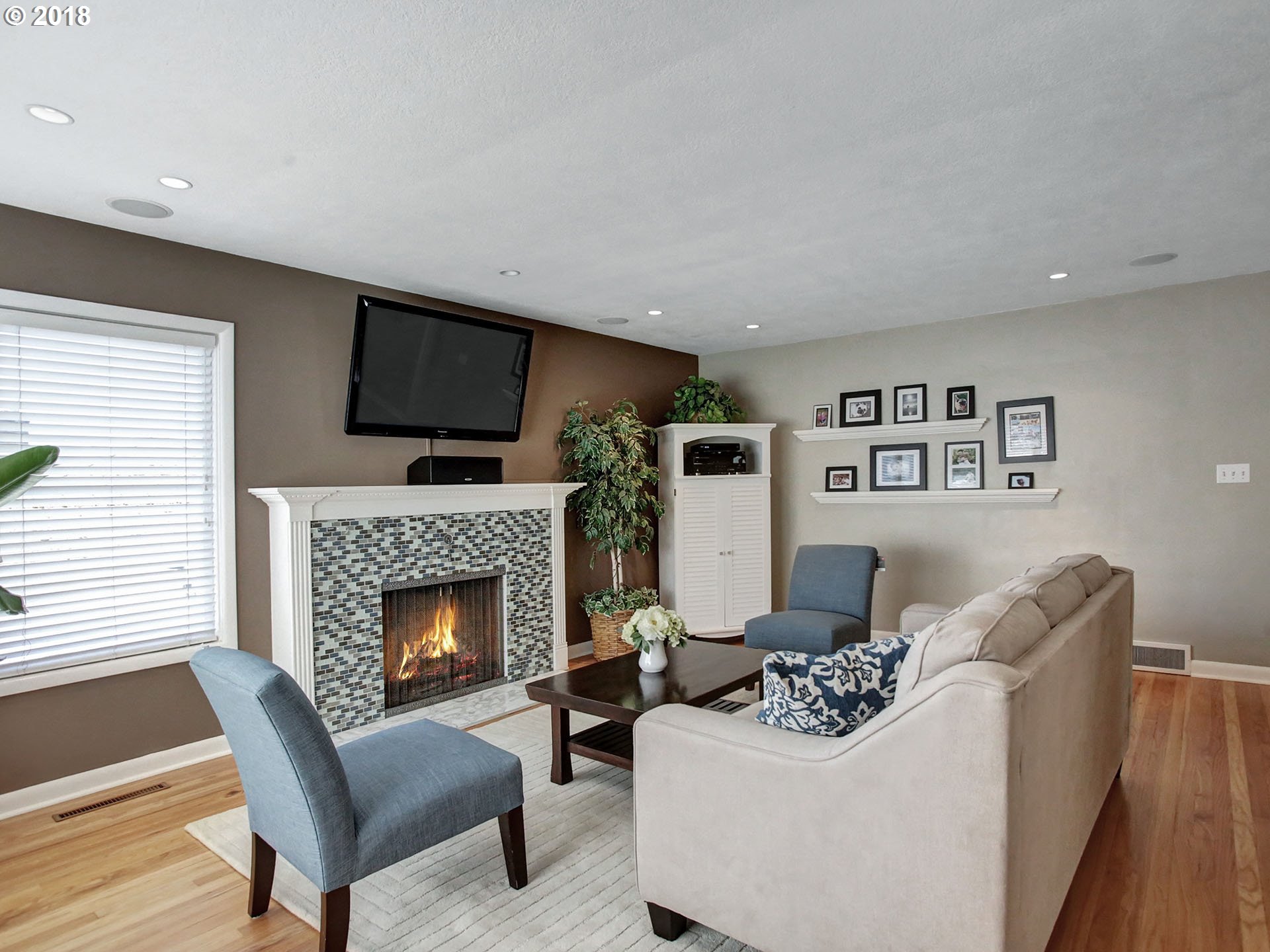 6454 Southwest Loop Drive Portland, OR 97221 - Photo 7 of 31 Gallery Image 7