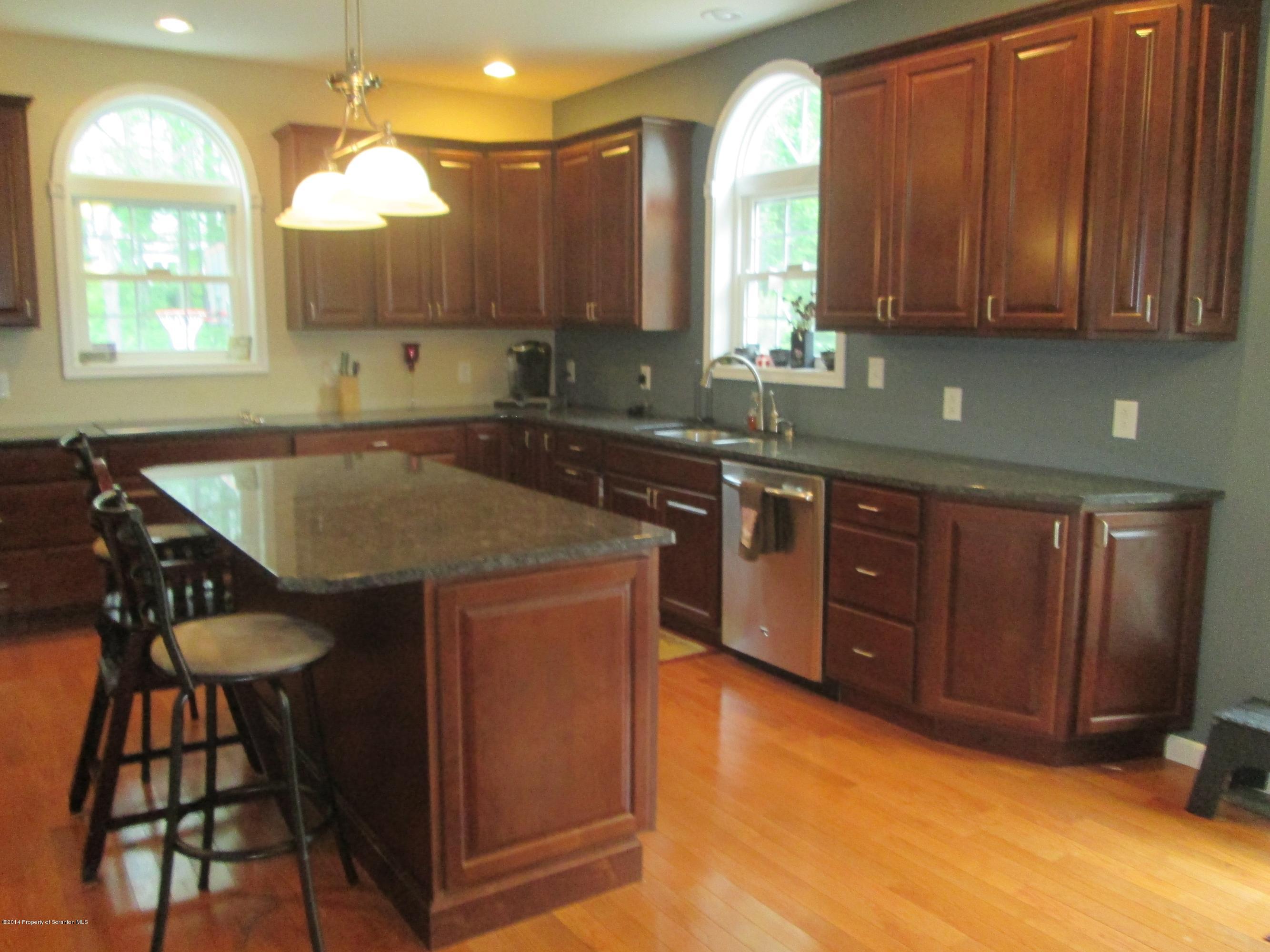 298 Union Mill Road Moscow, PA 18444 - Photo 29 of 34 Gallery Image 29