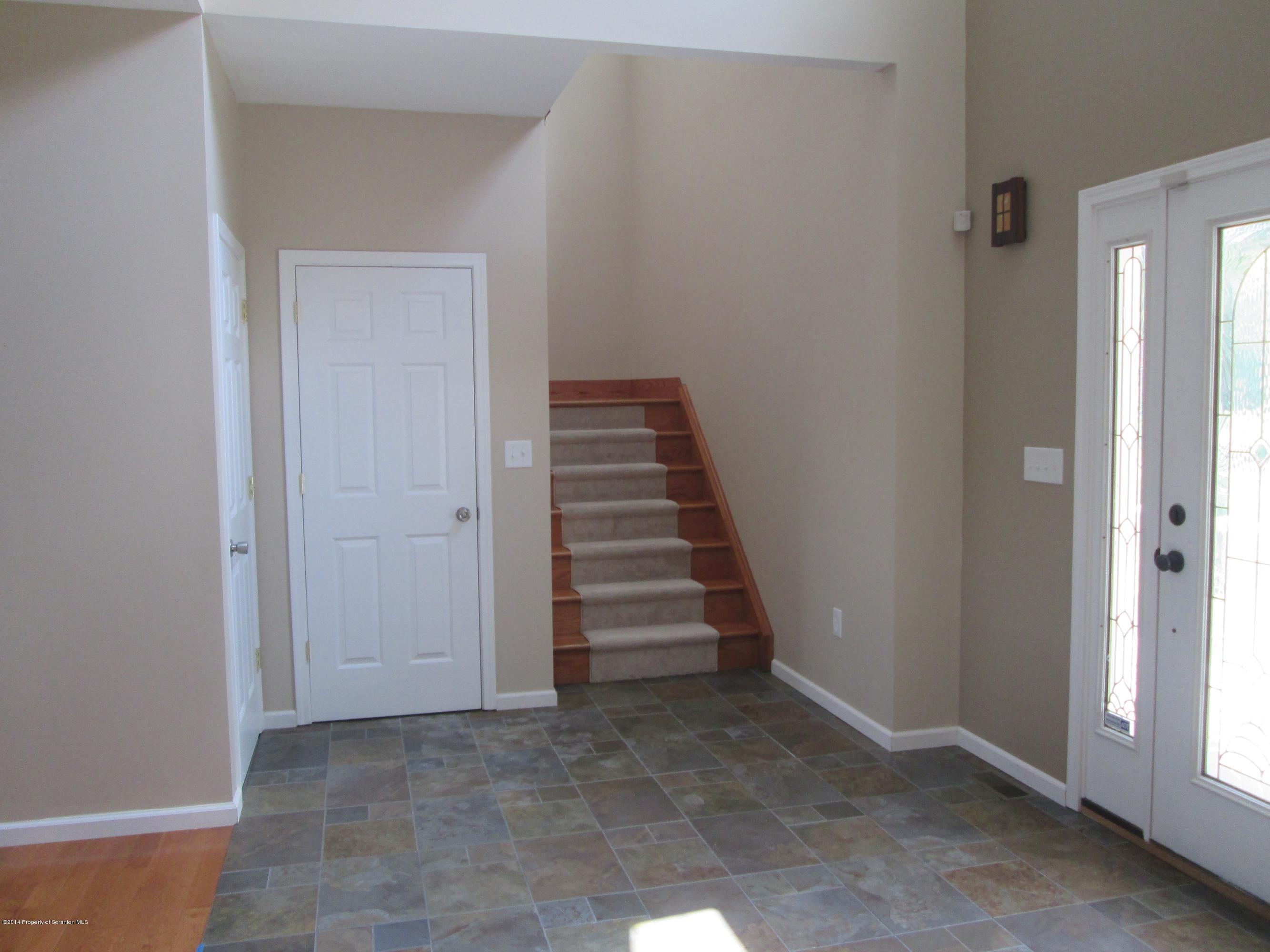 298 Union Mill Road Moscow, PA 18444 - Photo 8 of 34 Gallery Image 8