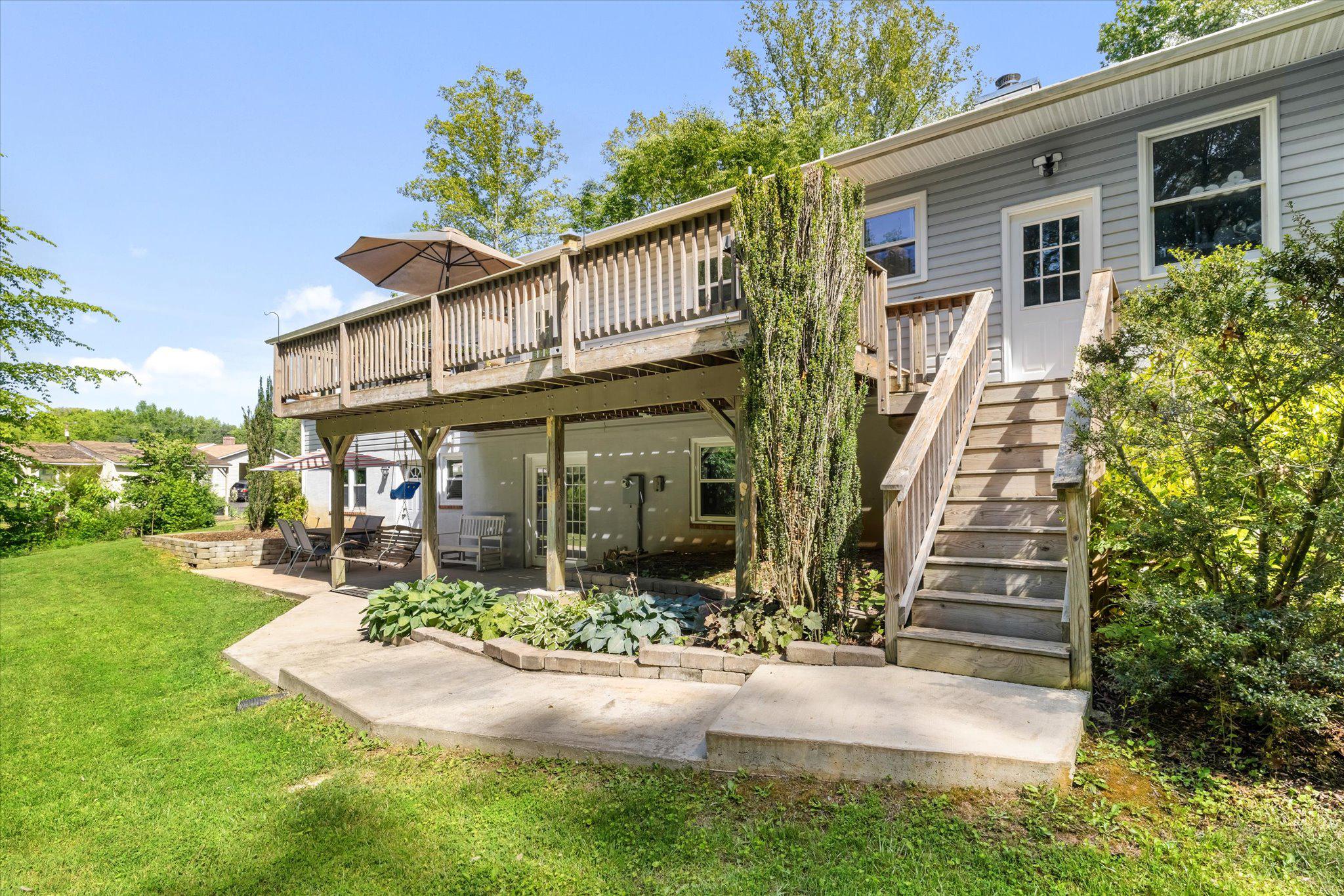 230 Richards Ferry Road Fredericksburg, VA 22406 - Photo 62 of 96 Concrete steps leading from the deck to patio.