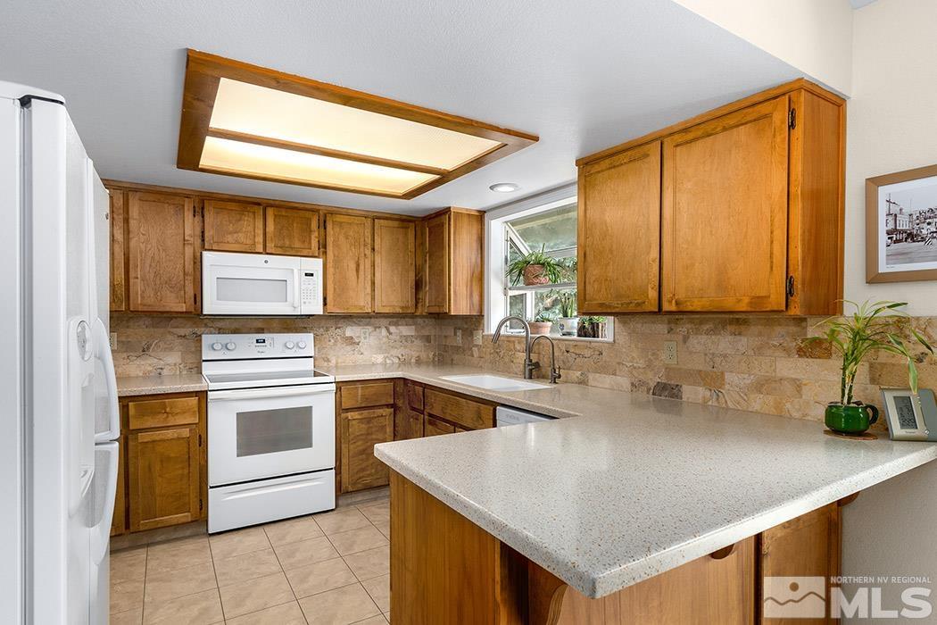 1770 Peavine Road Reno, NV 89503 - Photo 7 of 21 Photo 7