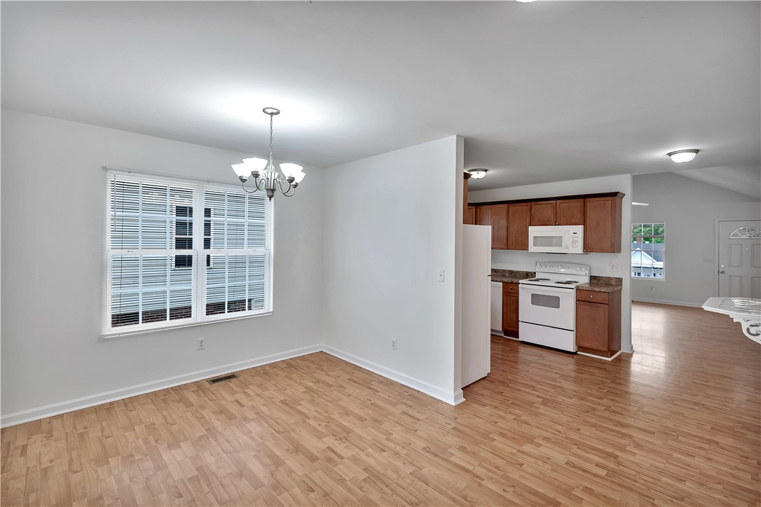 1942 Inman Drive Anderson, SC 29625 - Photo 9 of 18 Dining Area/kitchen