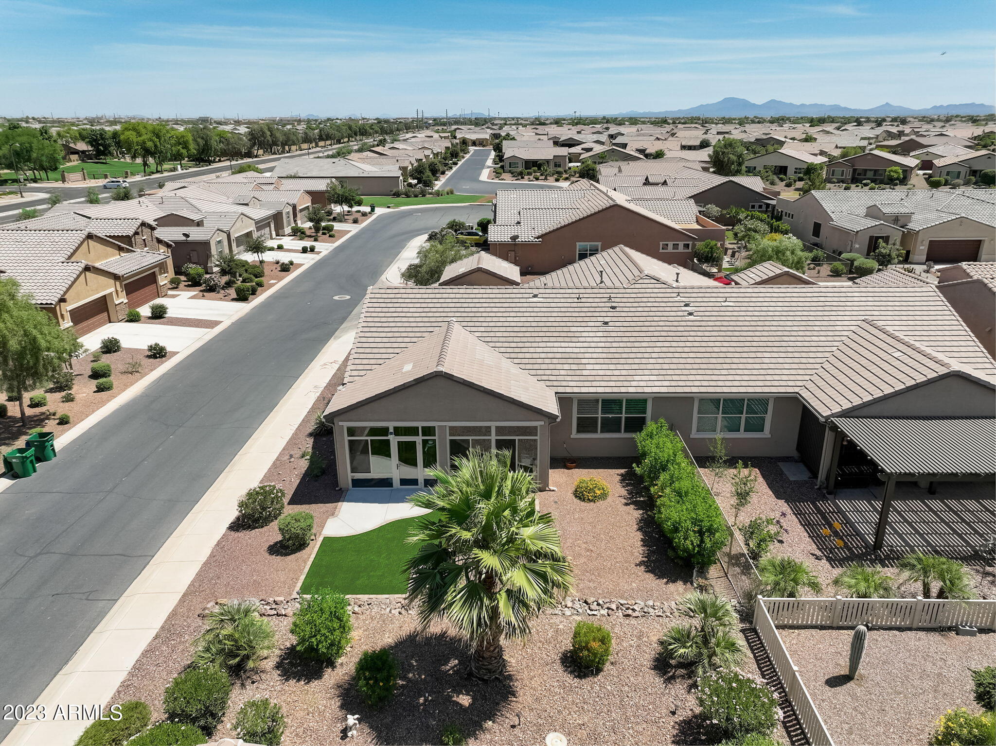 41574 West Summer Wind Way Maricopa, AZ 85138 - Photo 24 of 39 49-web-or-mls-W Summer Wind Way-049