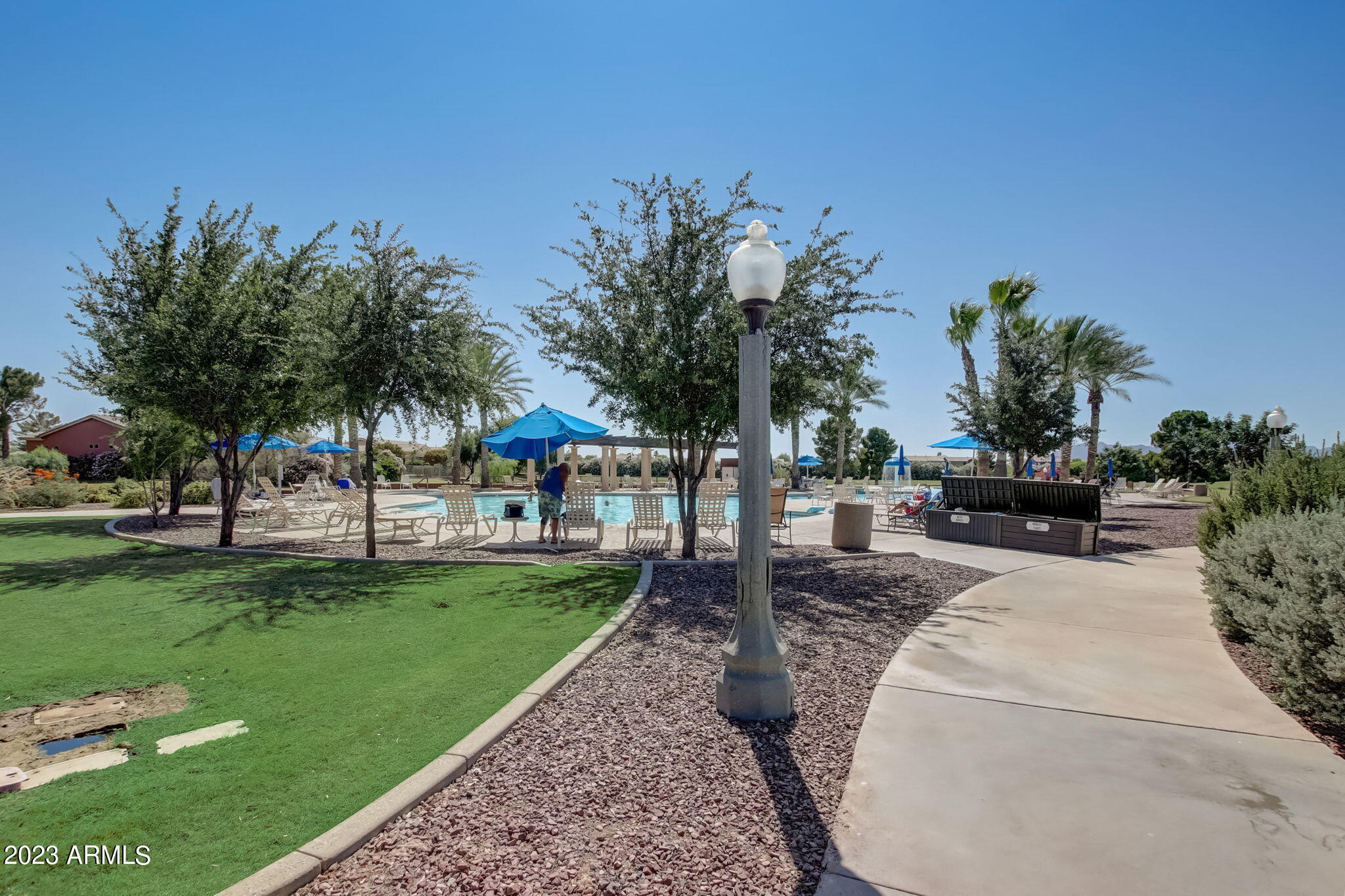 41574 West Summer Wind Way Maricopa, AZ 85138 - Photo 36 of 39 44-web-or-mls-W Summer Wind Way-044