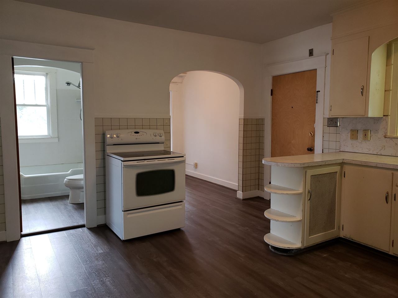 721 Howe Street Manchester, NH 03103 - Photo 23 of 37