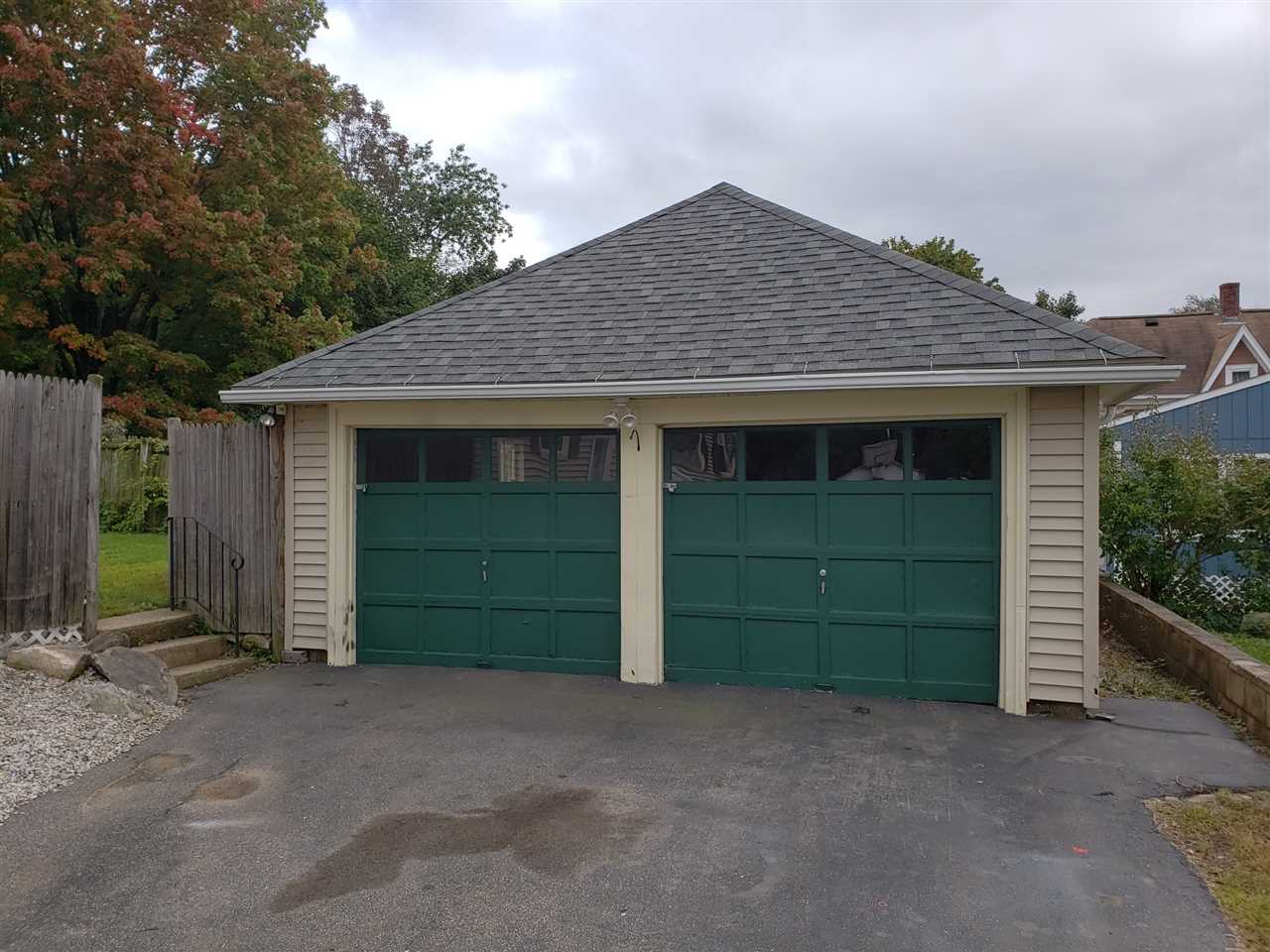 721 Howe Street Manchester, NH 03103 - Photo 35 of 37