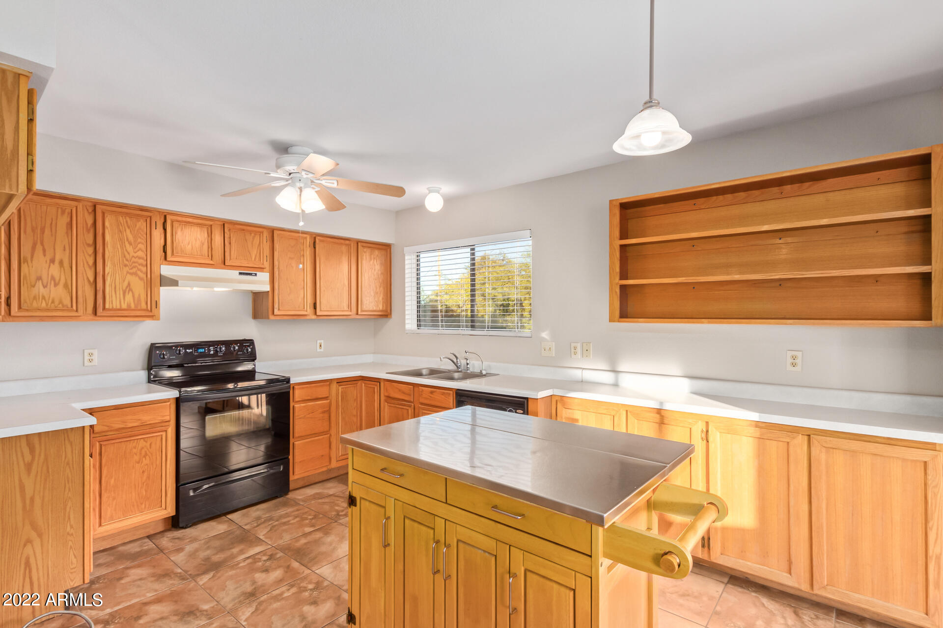 1345 South Mountain View Road Apache Junction, AZ 85119 - Photo 4 of 26 0014-13-Mountain View