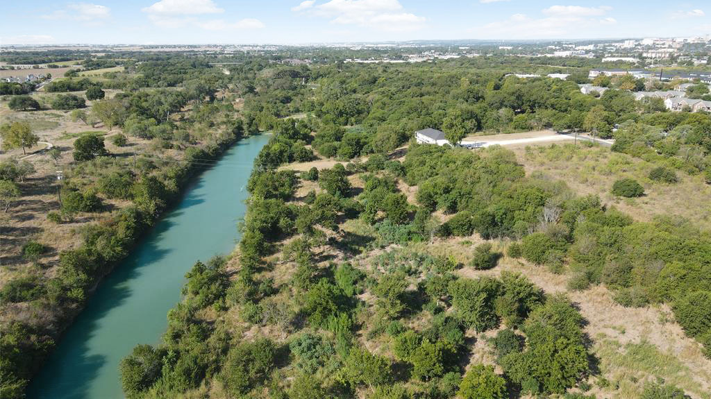 2212 River Road San Marcos, TX 78666 - Photo 2 of 7