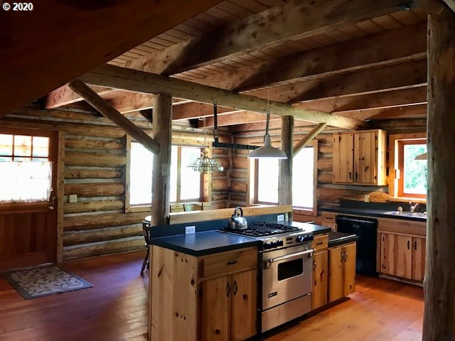 55173 Morrison Road Bandon, OR 97411 - Photo 5 of 31 Gallery Image 5
