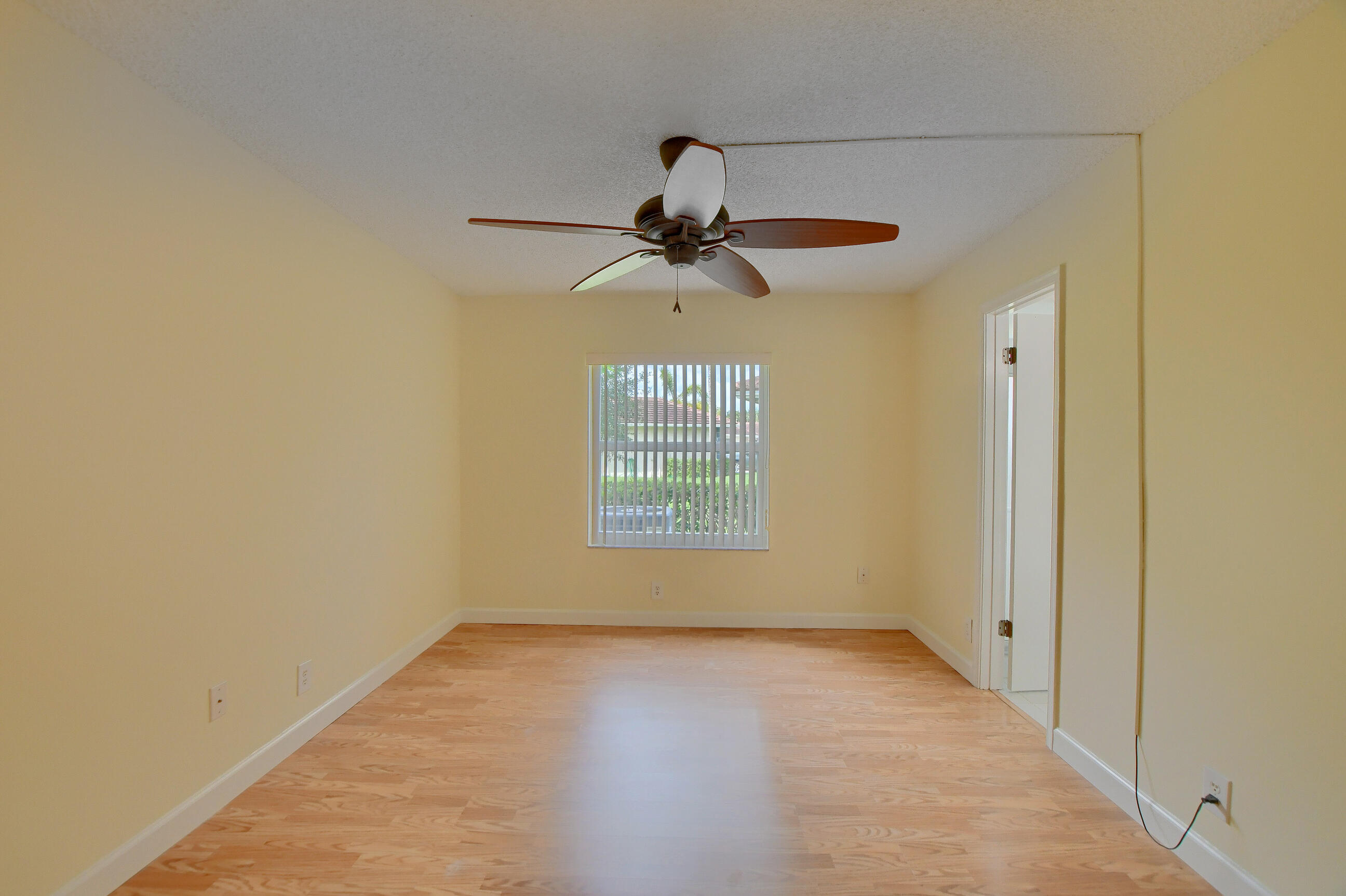 9847 Three Lakes Circle Boca Raton, FL 33428 - Photo 19 of 45 26_ebf_6480-hdr(5)