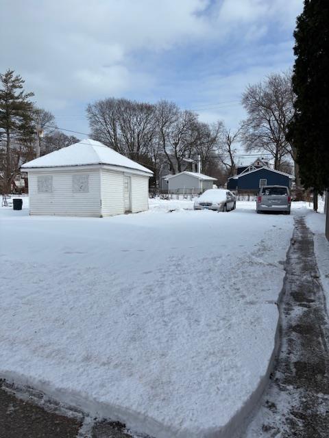 2205 Eshcol Avenue Zion, IL 60099 - Photo 3 of 9