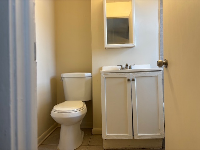 2205 Eshcol Avenue Zion, IL 60099 - Photo 6 of 9