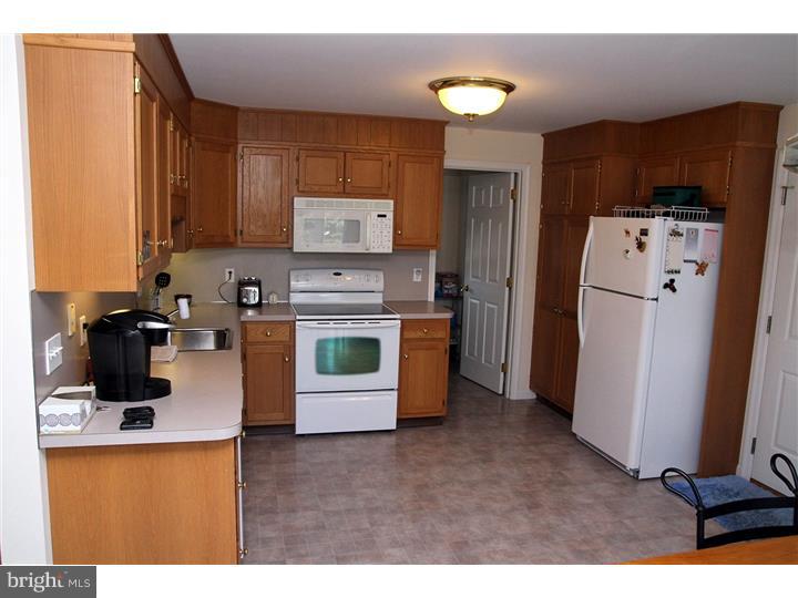 2606 Rosenberry Road Gilbertsville, PA 19525 - Photo 9 of 19 Gallery Image 9